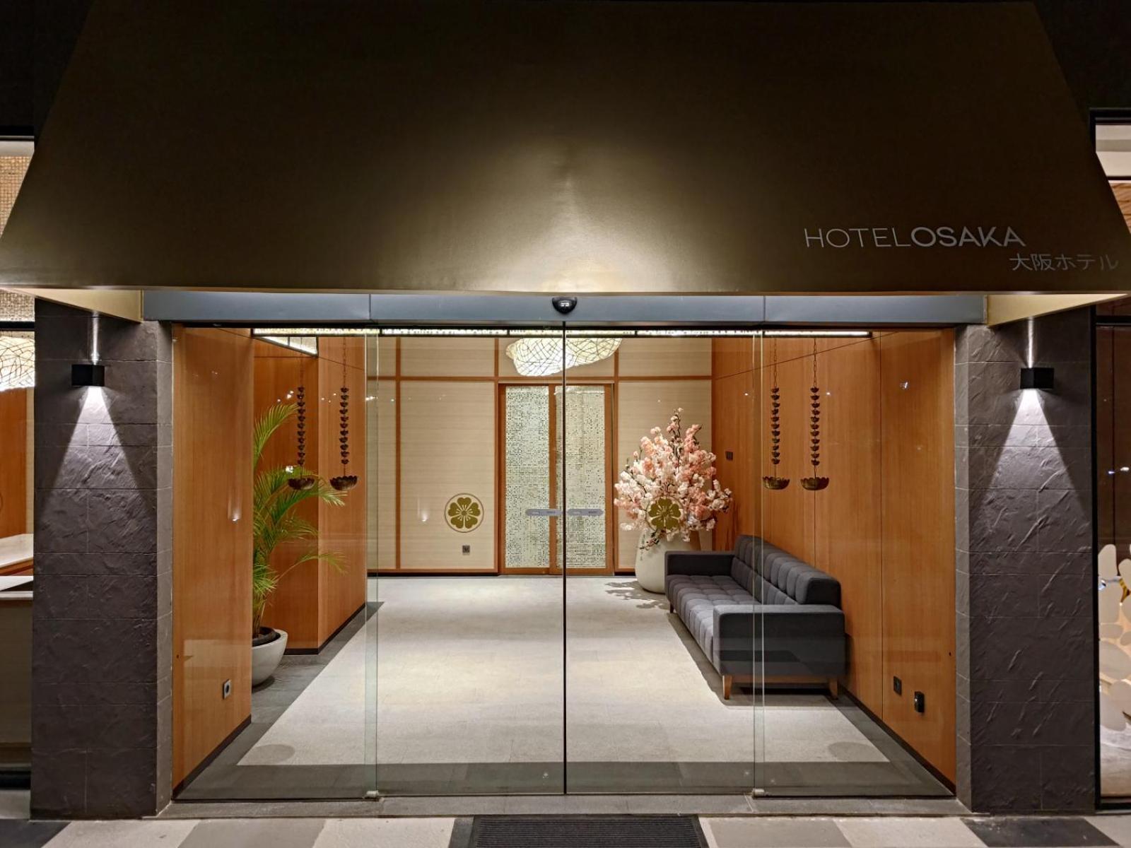 Hotel Osaka Pik2 Тангеранг Экстерьер фото
